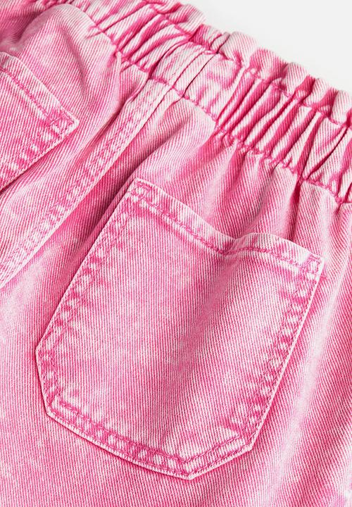 H&M - Loose fit denim shorts - pink