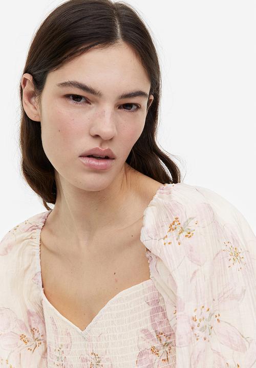 H&M - Smocked top - cream & pink floral 
