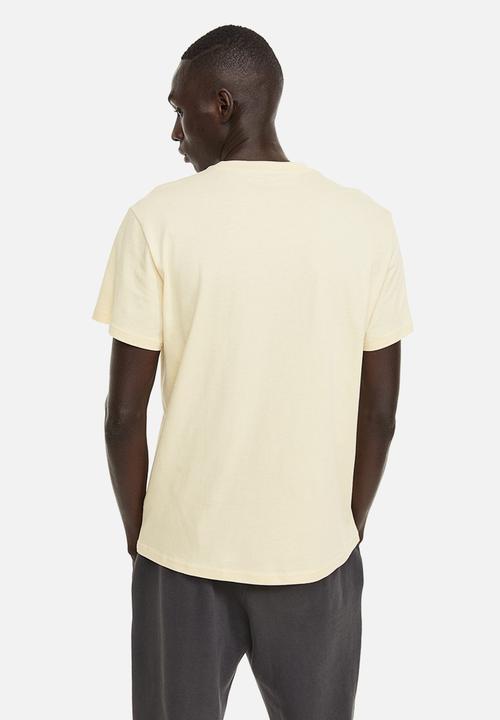 H&M - Regular fit round-neck t-shirt - yellow
