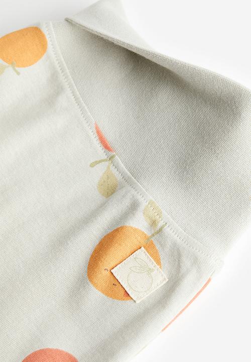 H&M - 2-piece cotton set - light dusky green / fruits 