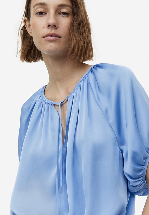 H&M - Oversized tie-top blouse - light blue 