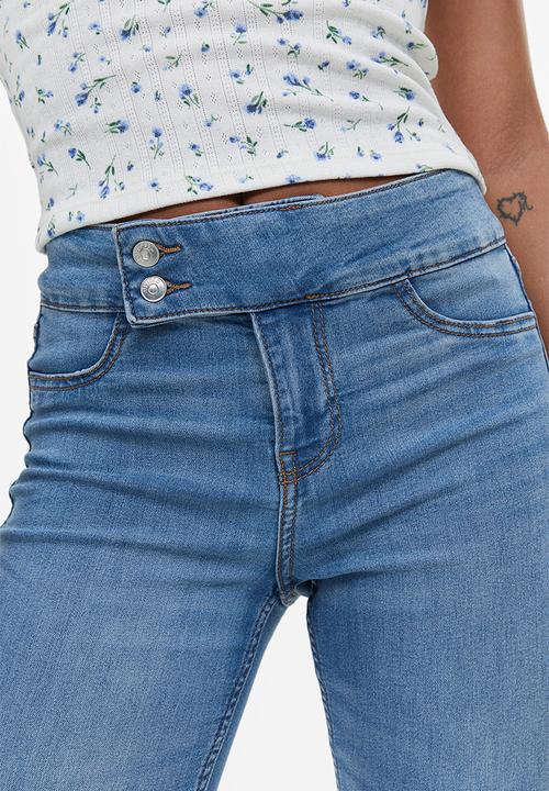 H&M - Flared low jeans - light blue