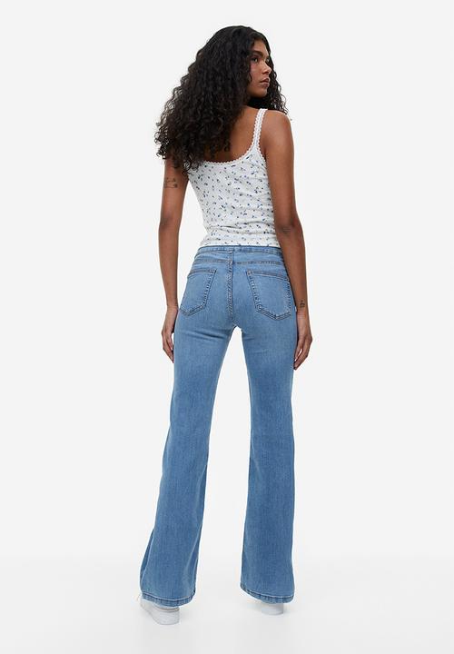 H&M - Flared low jeans - light blue