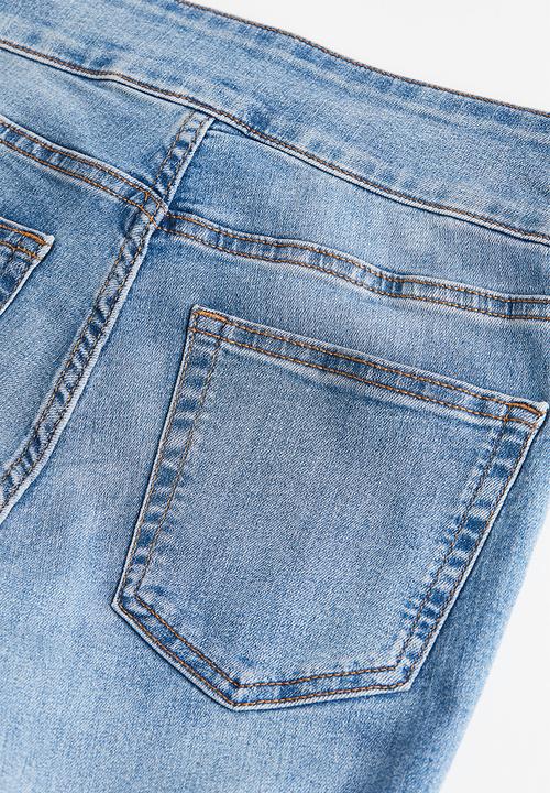 H&M - Flared low jeans - light blue