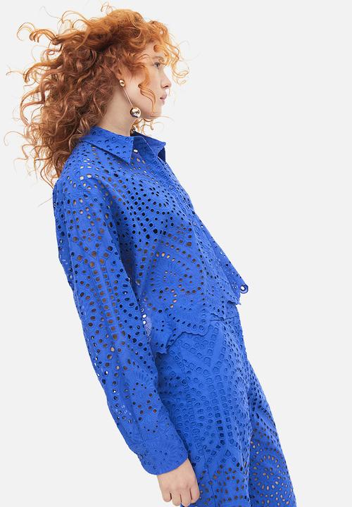 H&M - Broderie anglaise shirt - bright blue