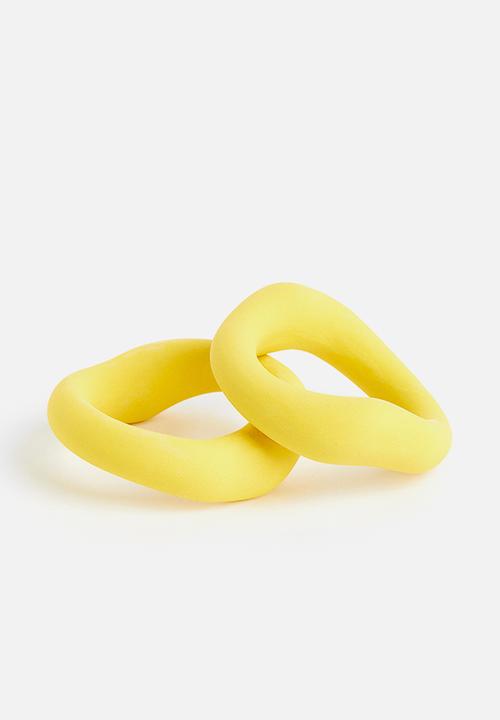2 Pack stoneware napkin rings - yellow