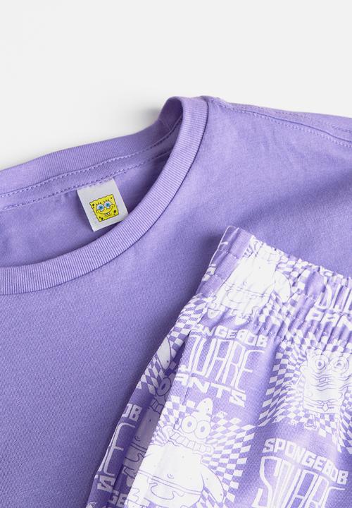 H&M - Regular fit pyjama t-shirt and shorts - purple spongebob