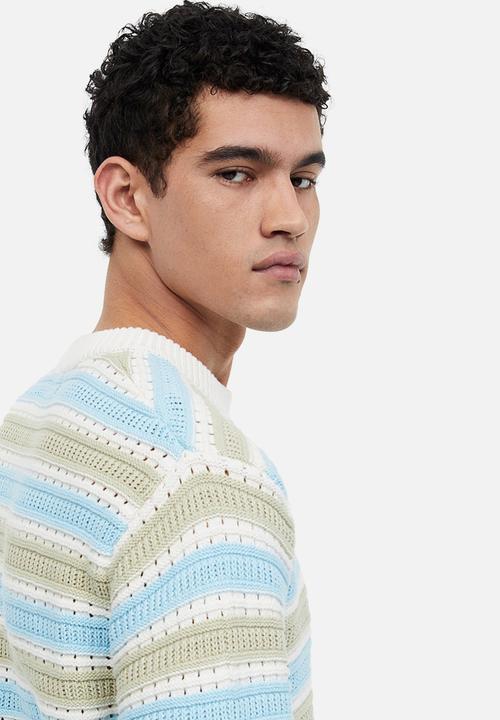 H&M - Regular fit textured-knit jumper - light blue striped
