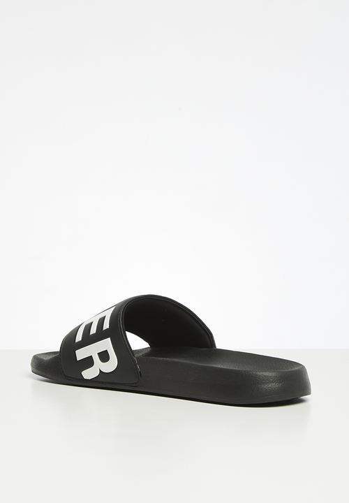 Superdry. - Code core pool slide - black / optic
