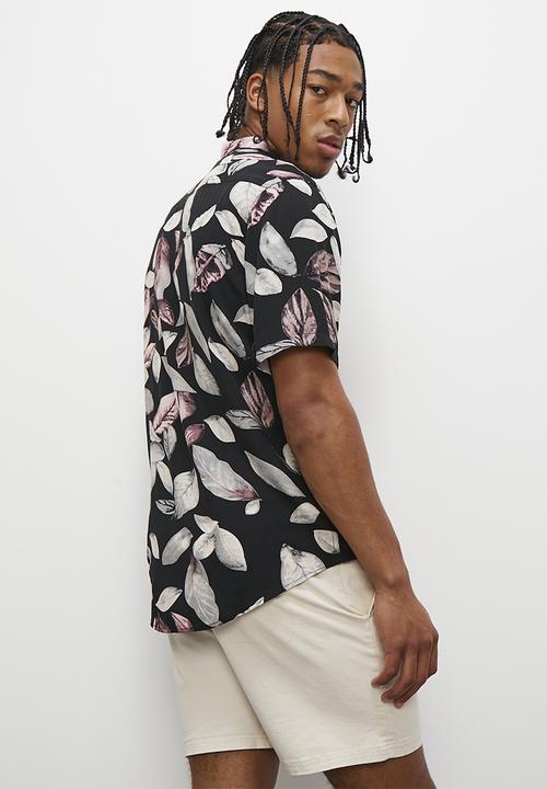 STYLE REPUBLIC - Leaf print short sleeve viscose shirt - multi