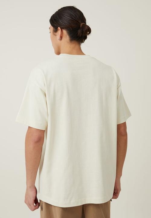 Cotton On - Box fit pocket t-shirt - ecru/civic outerwear