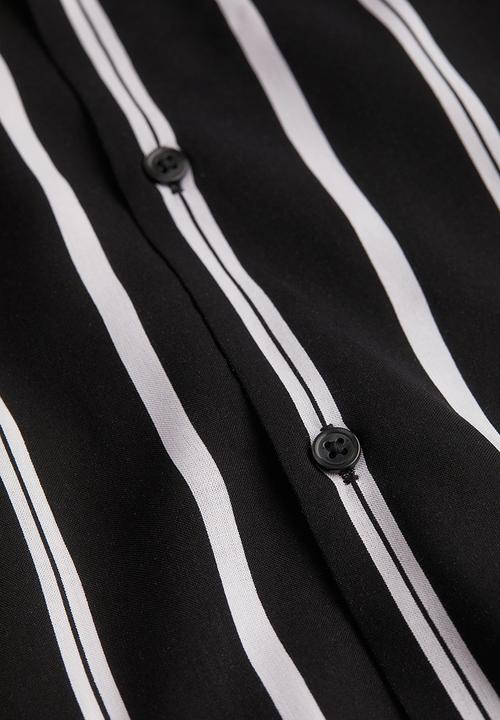 H&M - Patterned resort shirt - black/white striped