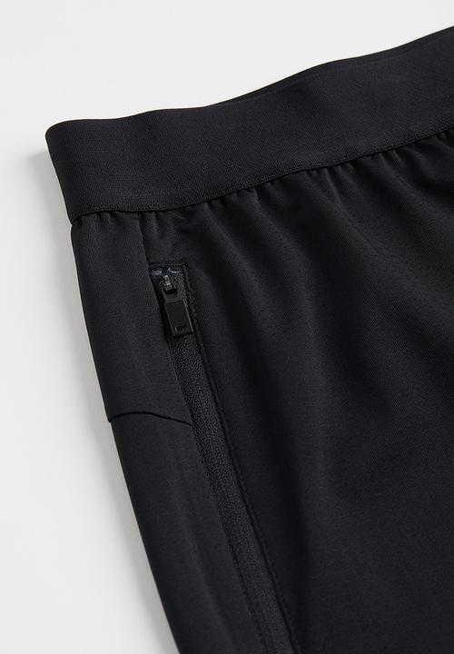 H&M - Mesh sports shorts - black