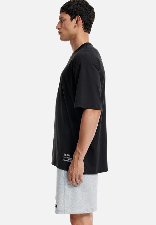 H&M - Drymove™ printed sports T-shirt - black