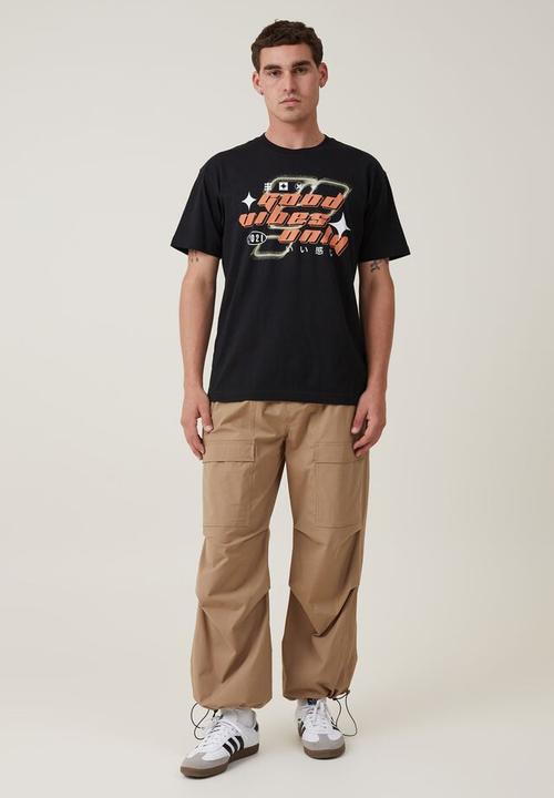 Cotton On - Loose fit art t-shirt - black/good vibes only