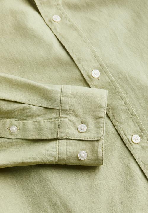 H&M - Regular fit linen-blend shirt - light green