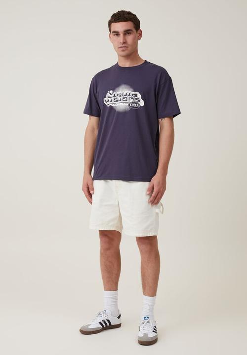 Cotton On - Loose fit art t-shirt - true navy/liquid visions