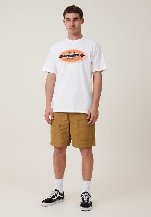 Cotton On - Loose fit art t-shirt - white/unruly