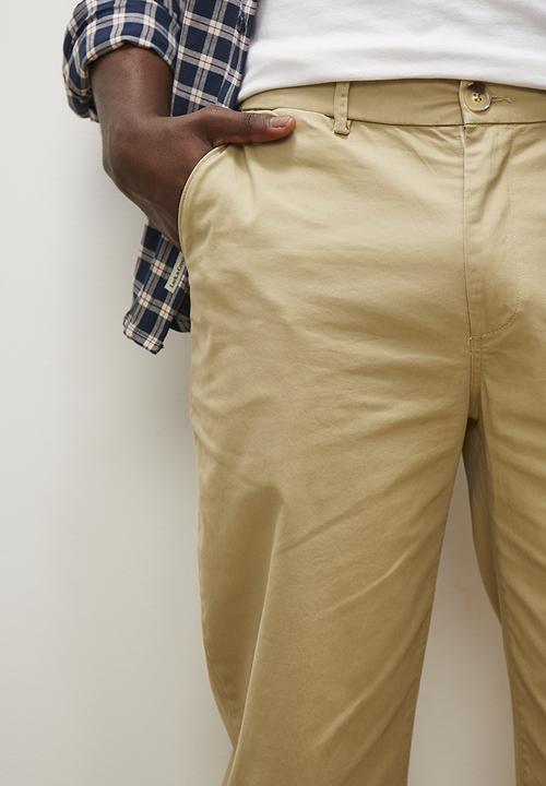 Lark & Crosse - Rob flat front peached chino pant - khaki