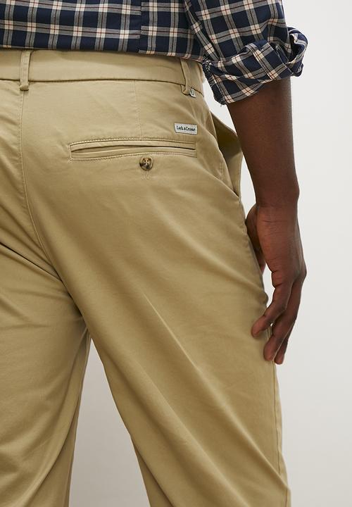 Lark & Crosse - Rob flat front peached chino pant - khaki