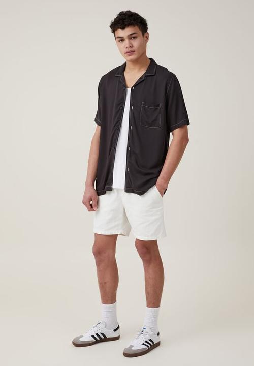 Cotton On - Riviera short sleeve shirt - black pop stitch