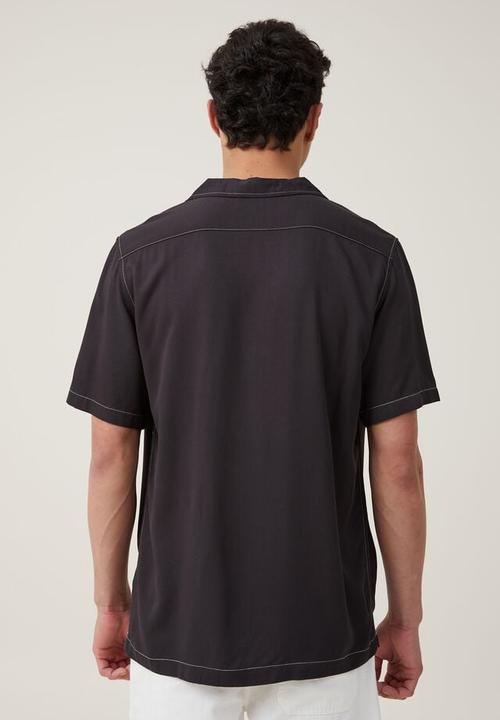 Cotton On - Riviera short sleeve shirt - black pop stitch
