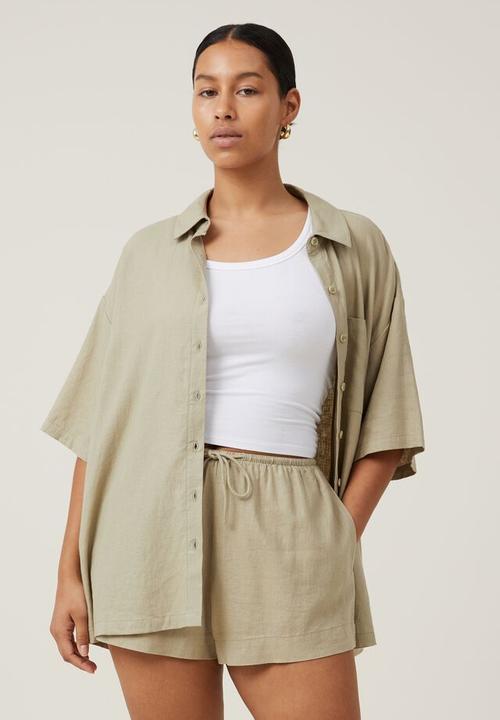 Cotton On - Haven short - desert sage