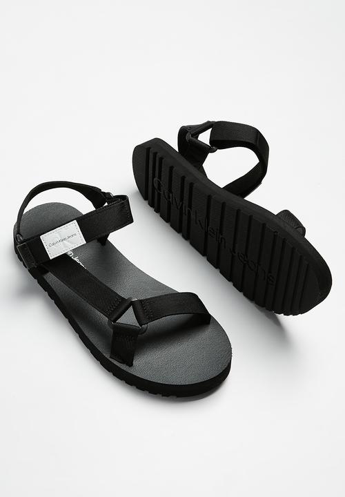 Calvin Klein - Prefresato webbing strap badge - black