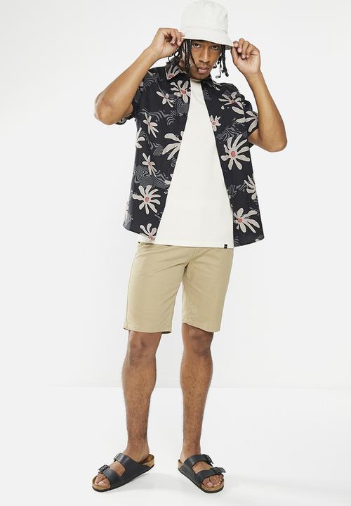 Quiksilver - Trippy floral short sleeve - black