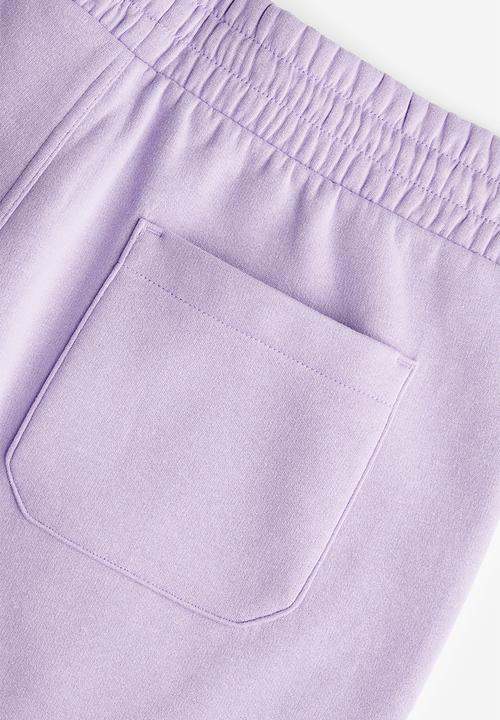 H&M - Regular fit sweatshorts - purple