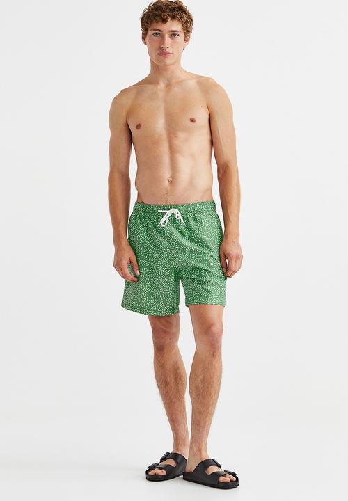H&M - Patterned swim shorts - green spotted