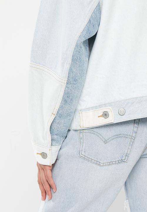 Levi’s® - 90's pieced trucker serious sizzle - light indigo