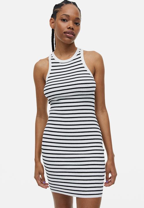 strapless open back dress Black Ribbed Knit Turtleneck Maxi Dress – BLANK