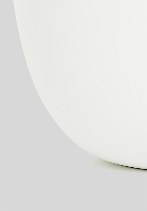Sixth Floor - Kalua planter - white 
