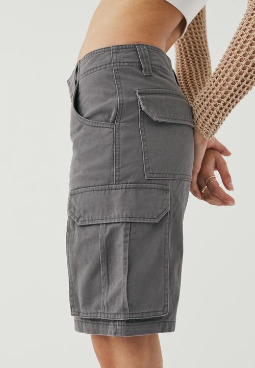 Supré  - Gigi cargo short - suede grey