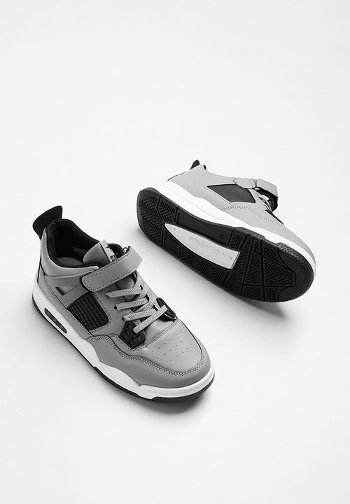 SOVIET - Y krypto - charcoal & black