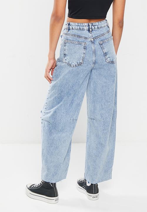 Trendyol - High rise carrot cut jeans - blue