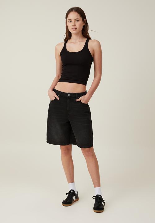 Cotton On - Super baggy denim jort - black pepper