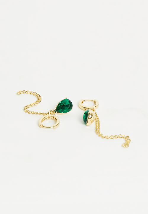 Rubi - Mid charm earring - gold plated emerald chain drop