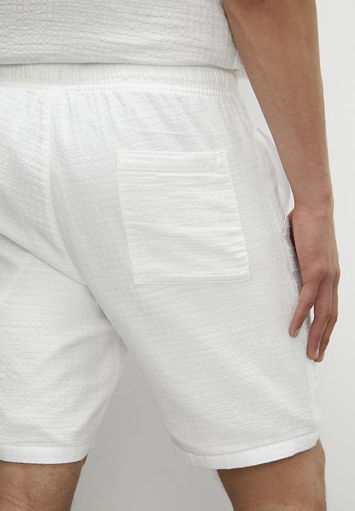 STYLE REPUBLIC - Sphe Fashion cheesecloth walk short - white