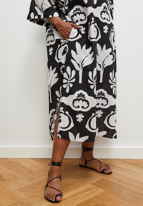 edit - Printed tee midi dress - mono tropical