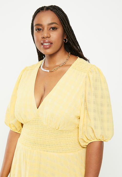 Me&B - Shirred waist & shoulder v neck dress - yellow sheer gingham