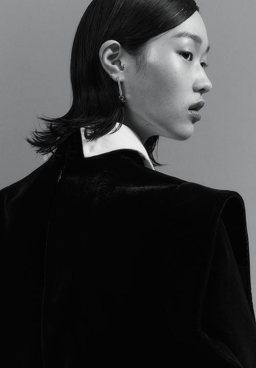 H&M - H&M Studio: Collared velvet dress - midnight black & white
