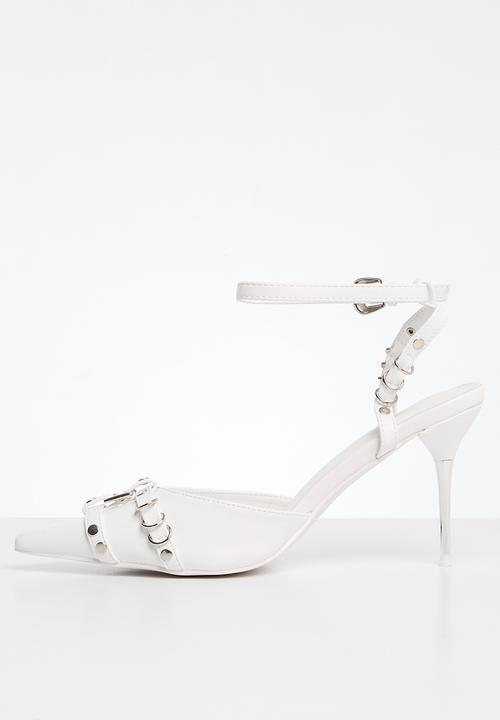 Public Desire - Prowl court heel - white