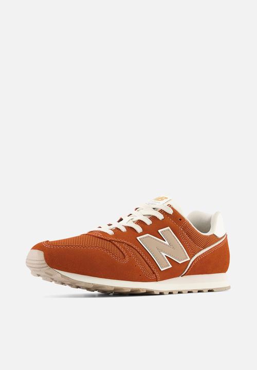 New Balance  - 373 V2 