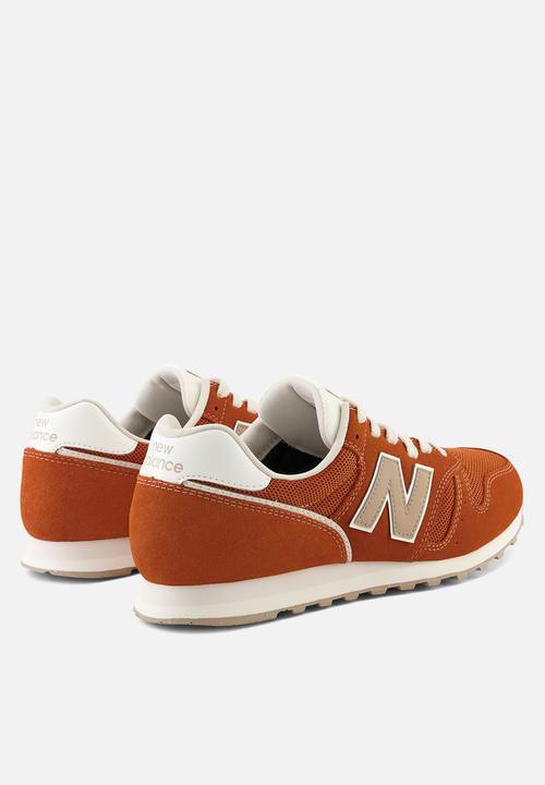 New Balance  - 373 V2 