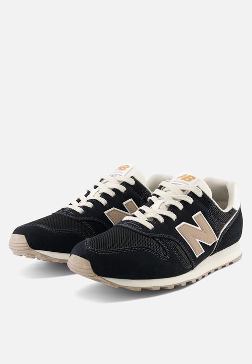 New Balance  - 373 V2