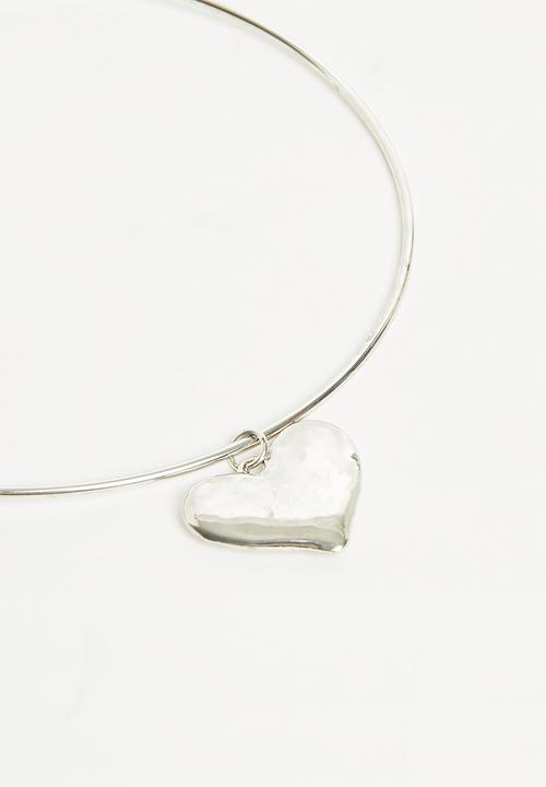 Rubi - Choker necklace - antique sterling silver plated solid heart