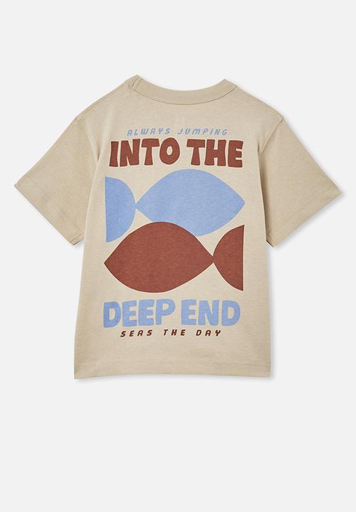 Cotton On - Jonny short sleeve print tee - rainy day/into the deep end