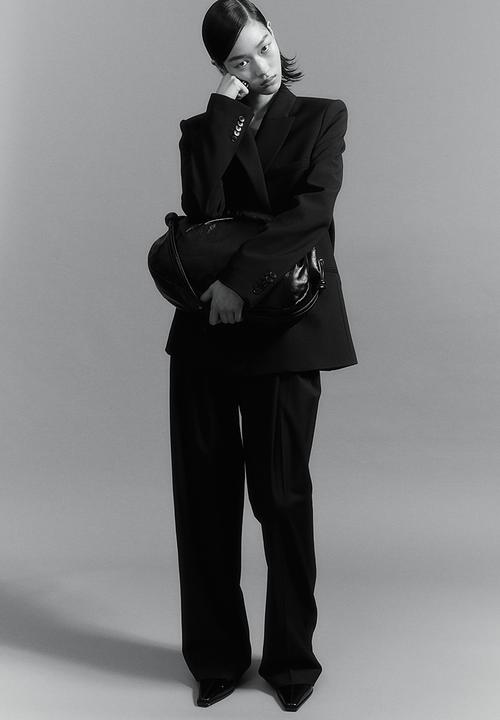 H&M - H&M Studio: Wool-blend blazer - midnight black 
